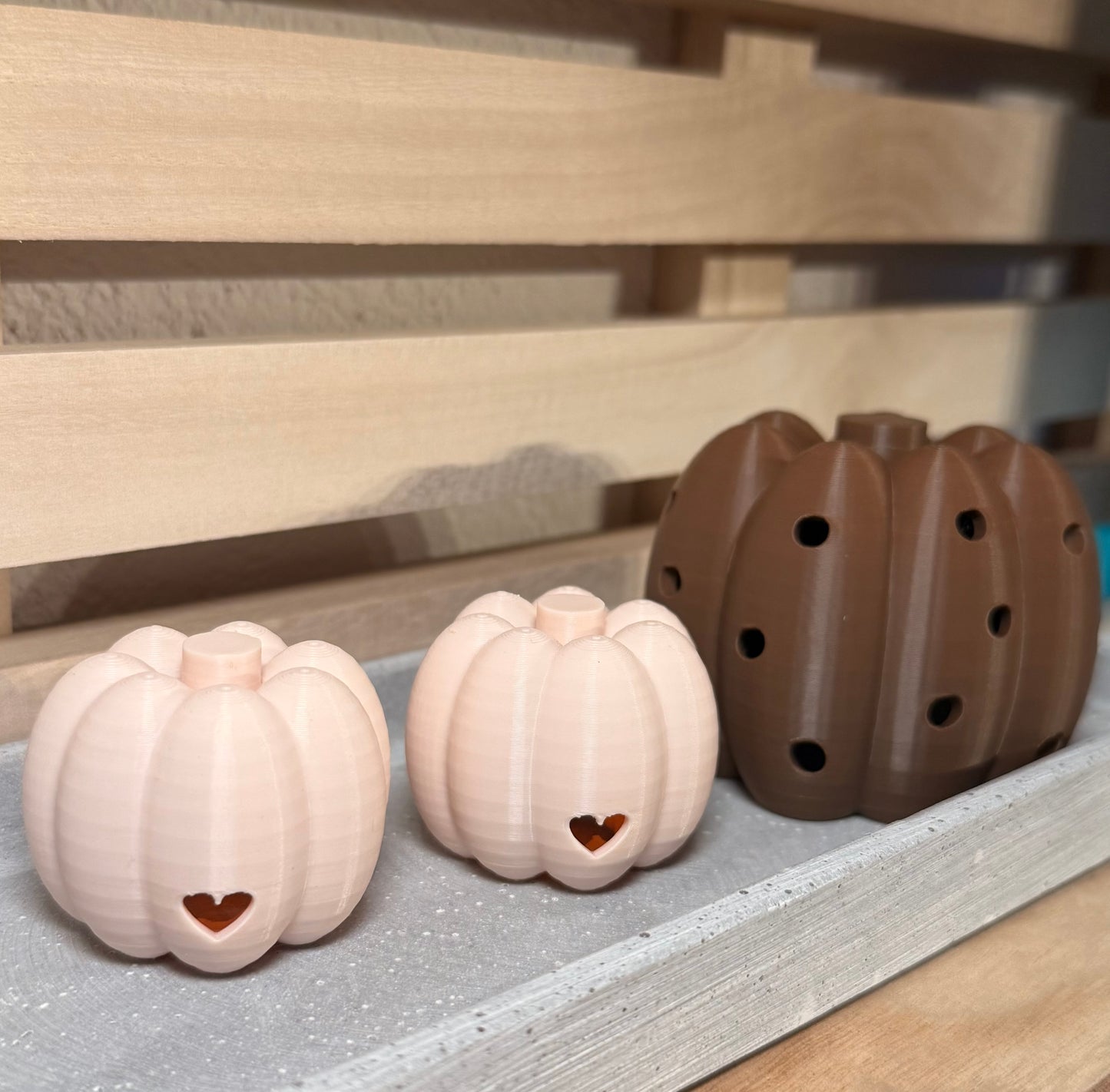 Mini-Leuchtkürbisse „Glowgourds“
