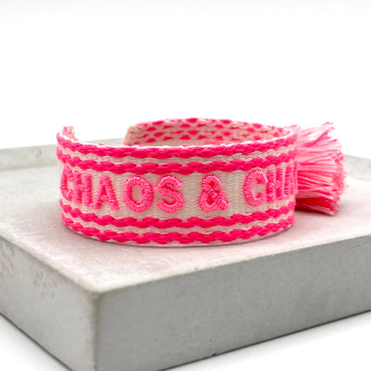 CHAOS & CHAMPAGNE Statement Armband gewebt, bestickt