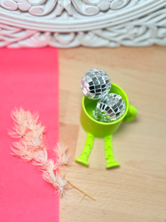 NEUE FARBEN!! Deko-Kaffeetasse mit Beinen