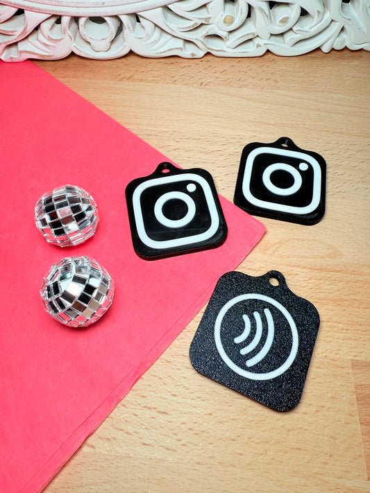 NFC-Tag-Anhänger – Insta-ready, Shop-verlinkt und voll im Trend!