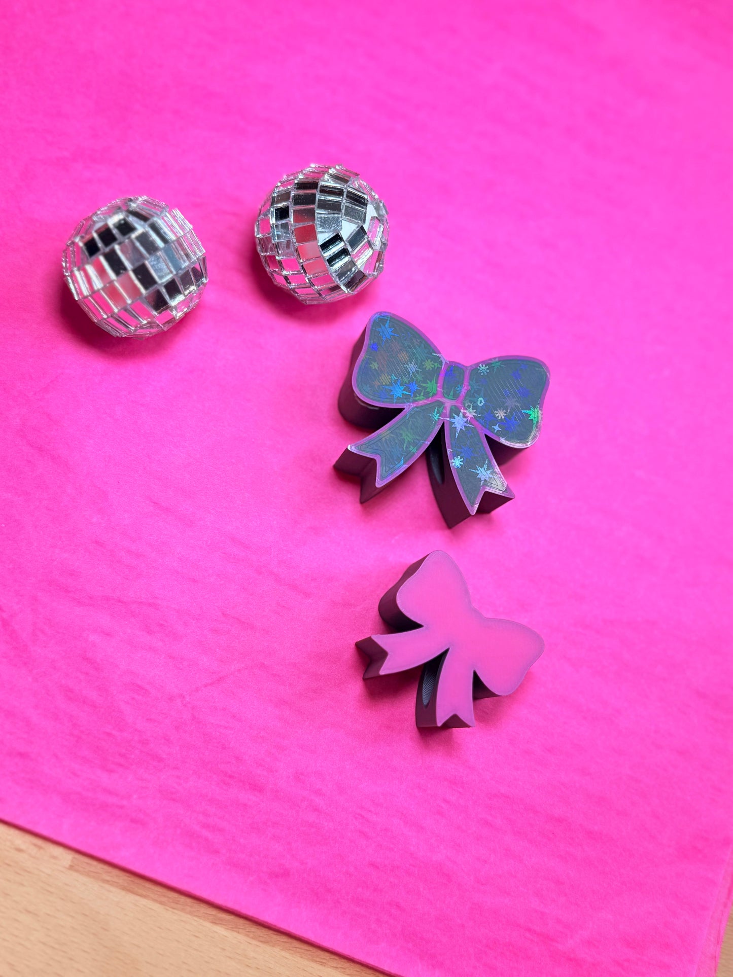 Strohhalm-Schmuck „Glitzer-Schleifen“ – 2er-Set