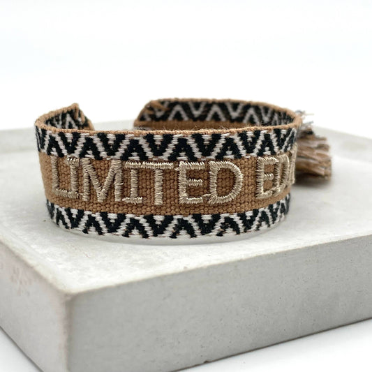 LIMITED EDITION Statement Armband gewebt, bestickt