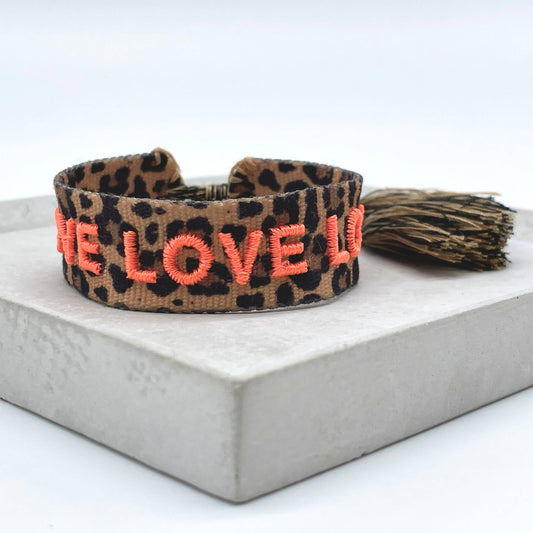 LOVE LOVE LOVE Statement Armband gewebt, bestickt