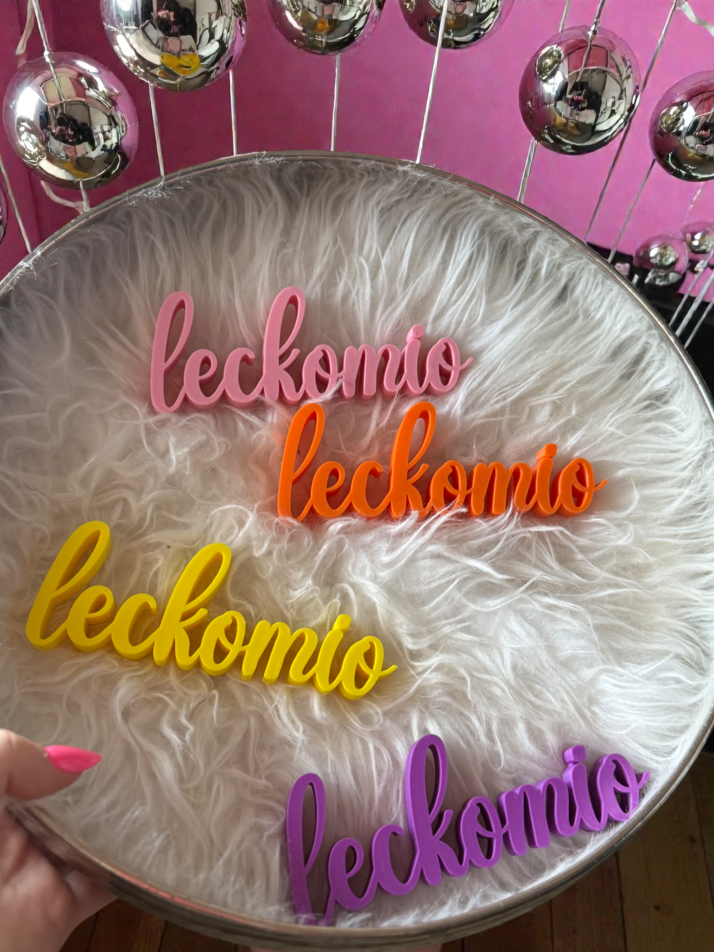 "leckomio"